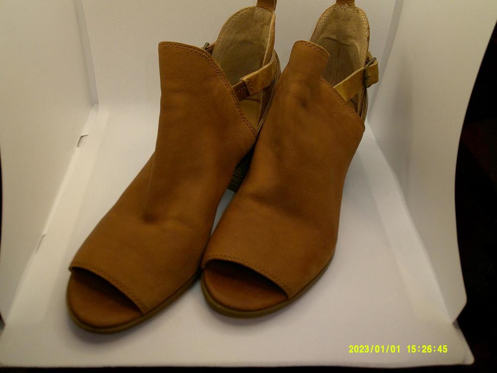 Lucky Brand LP Bannah Open Toe Ankle Booties Tan Block Heel Leather Size 7.5